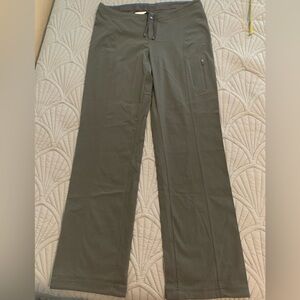 Columbia sportswear, Omni-shield advanced repellency activewear pants